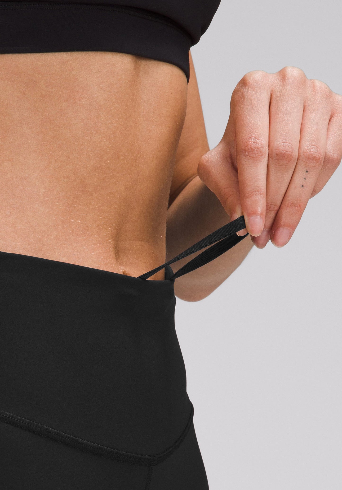 Fast and Free High-Rise Tight 25” Pockets