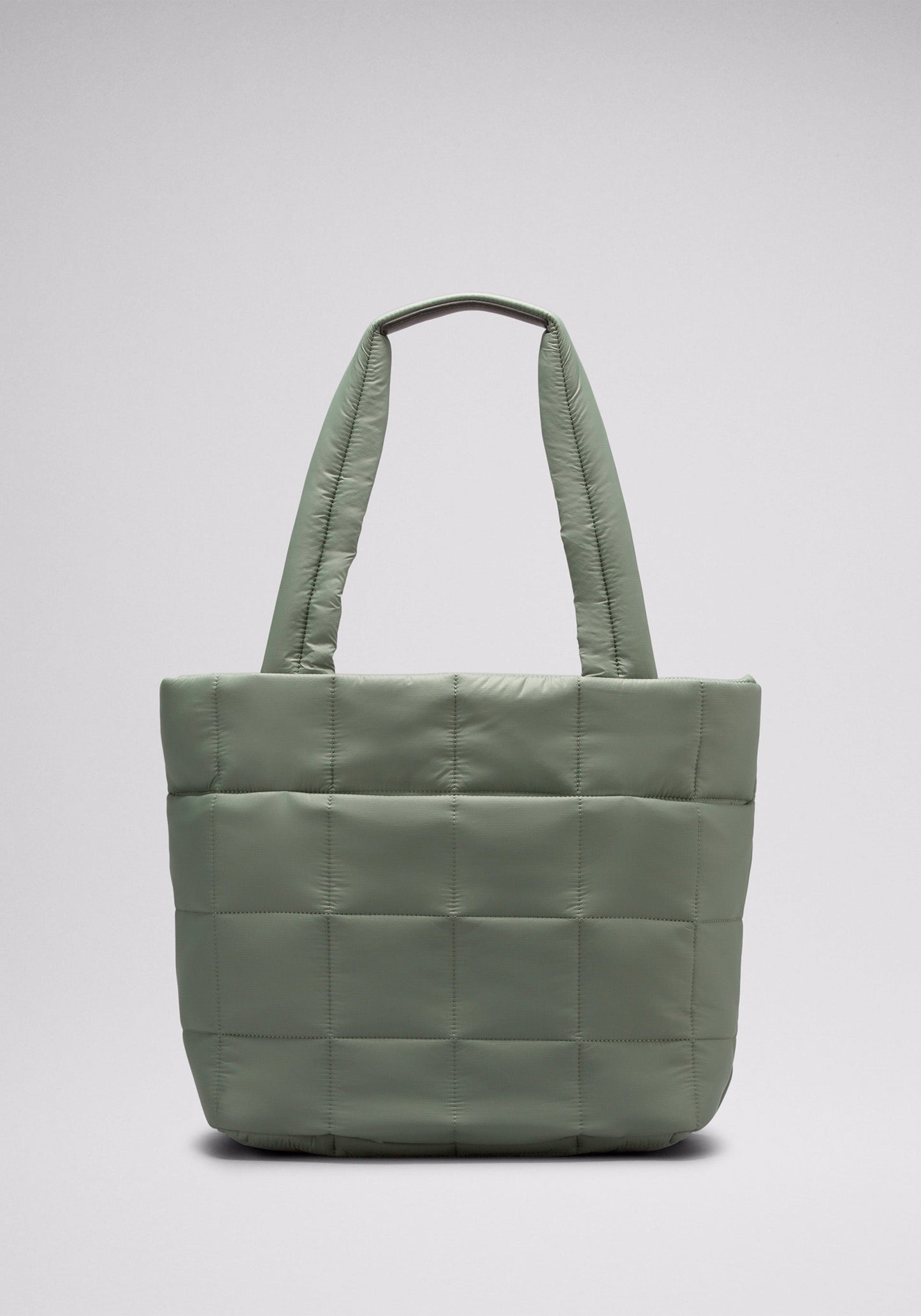 Quilted Grid Tote Bag 26L